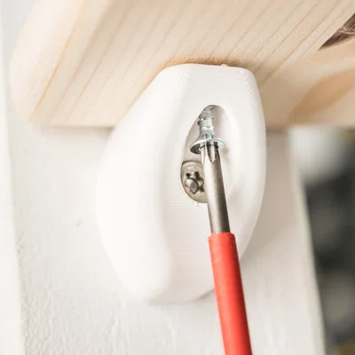 Bracket Tối Giản (Minimalist Bracket)