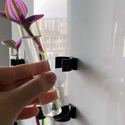 Fridge Farm – Giá đỡ nhân giống cây bằng nam châm cho tủ lạnh