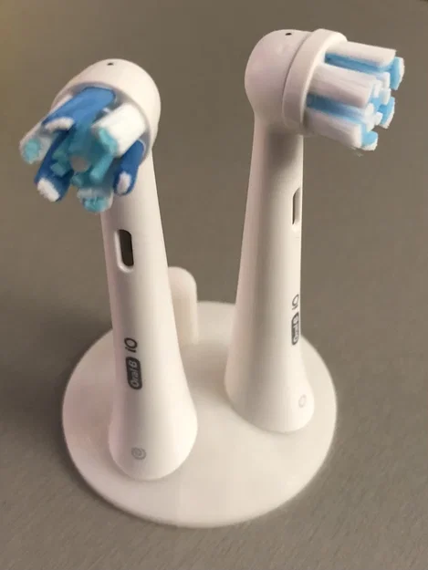 Đế giữ đầu bàn chải điện Oral-B iO gọn gàng, tiết kiệm diện tích - Image 2