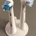 Đế giữ đầu bàn chải điện Oral-B iO gọn gàng, tiết kiệm diện tích - Thumbnail 2