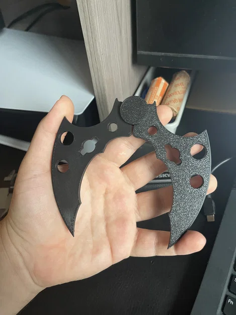 Mô hình Batarang gập 3D - Phụ kiện Cosplay Batman cực chất - Image 1