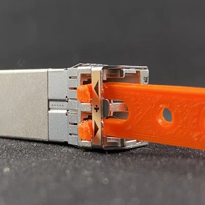Dụng cụ hỗ trợ tháo rút SFP Transceiver chuyên dụng in 3D