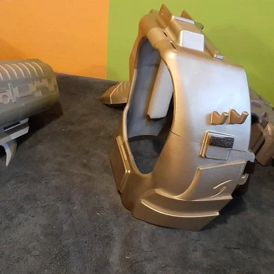 Giáp Chính Predator (Predator Main Armour)