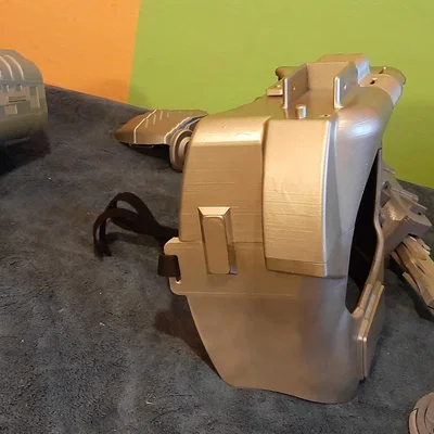 Giáp Chính Predator (Predator Main Armour)