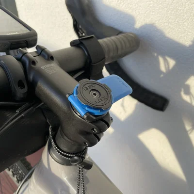 Adapter nắp chụp cổ phuộc gắn Quad Lock cho stem xe đạp