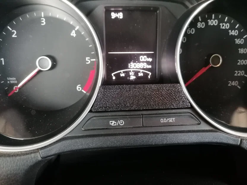 Giá đỡ điện thoại gắn taplo xe Volkswagen Polo - Image 3
