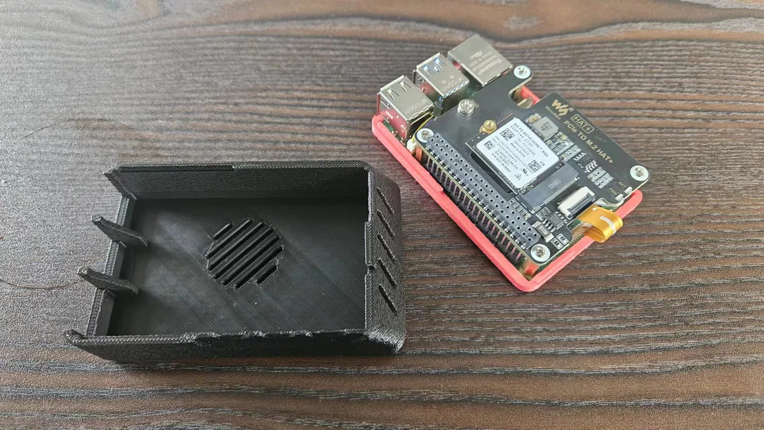 Vỏ hộp Raspberry Pi 5 kèm khay Waveshare PCIe sang M.2 NVMe - Image 4