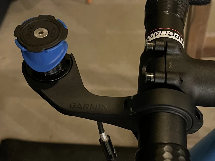 Adapter Quad Lock sang Garmin - Image 1
