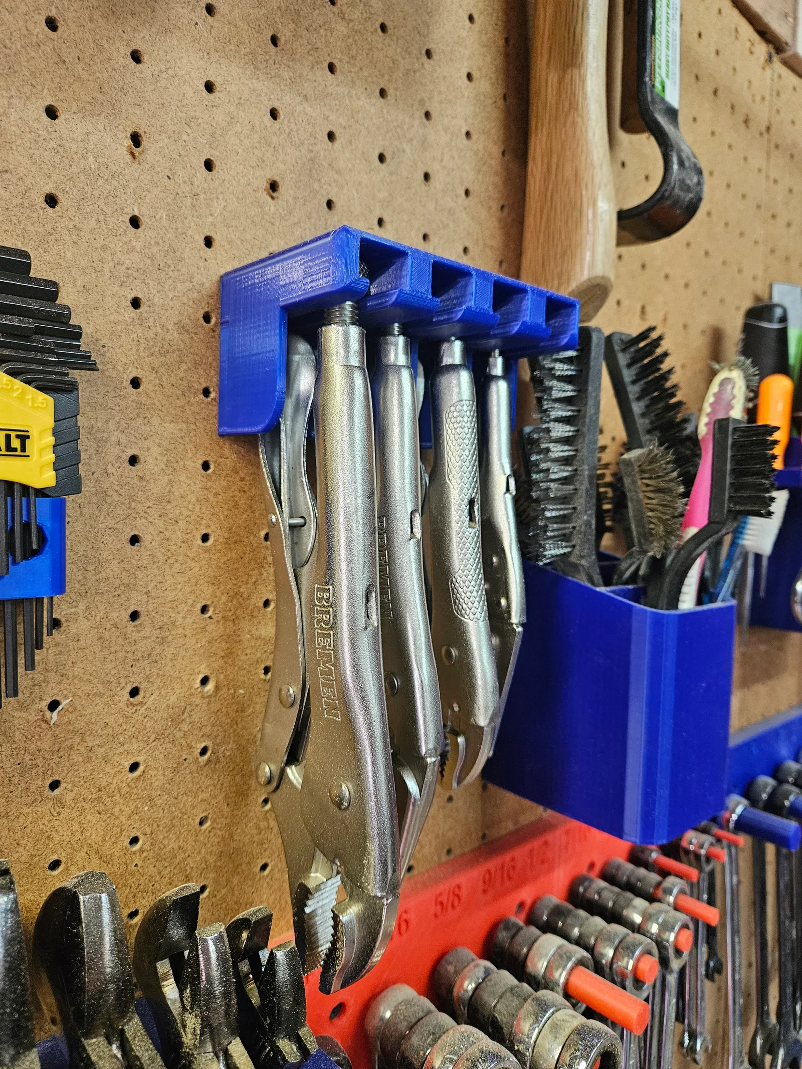 Giá treo tường cho kẹp Vise Grip 1