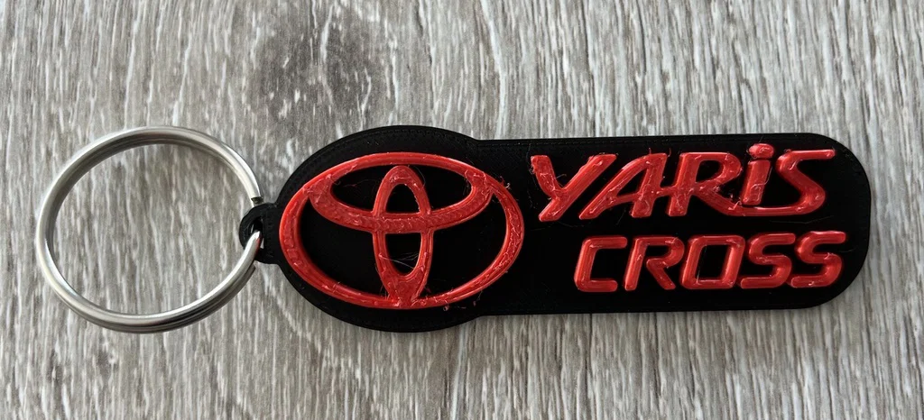 Móc khóa Toyota Yaris Cross - Image 1