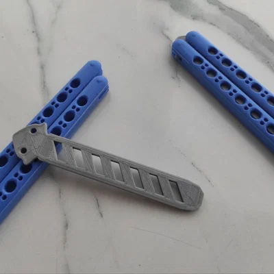 Mô hình dao bướm tập luyện (Balisong Comb) in 3D độc đáo