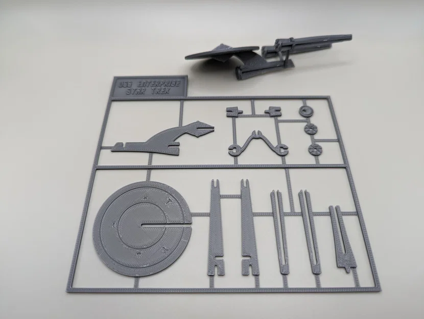 USS Enterprise Kit Card - Star Trek - Image 1