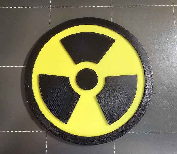 Mô hình biểu tượng phóng xạ Radioactive Fallout in 3D đẹp mắt - Image 1