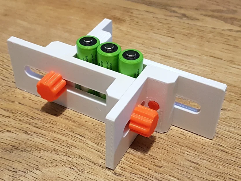 Kẹp đa năng cho hobbyist (Versatile hobbyist clamp) - Image 1