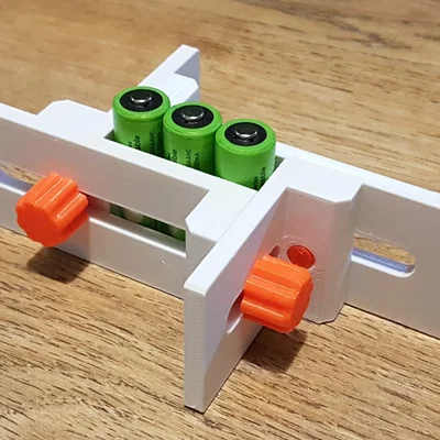 Kẹp đa năng cho hobbyist (Versatile hobbyist clamp)