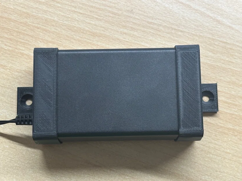 Giá đỡ gắn tường cho bộ nguồn TP-Link TL-SG1005P PoE Switch - Image 1