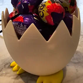 Egg Bowl - Tô Đựng Bánh Kẹo Hình Vỏ Trứng Đáng Yêu In 3D