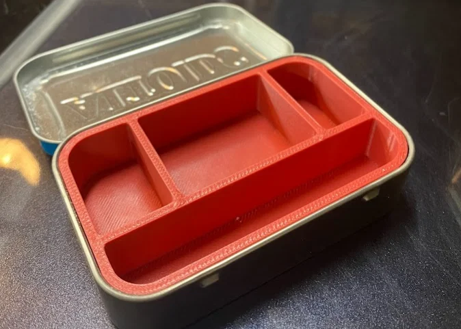 Khay chia ngăn 3D thông minh cho hộp thiếc Altoid - Image 2