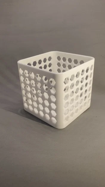Hộp đựng đồ 90x90 mm họa tiết lục giác hiện đại - Image 3