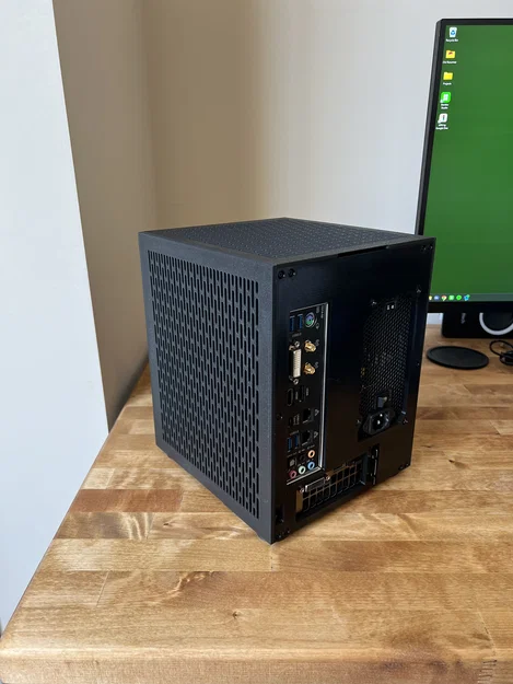 Vỏ PC SFF 10.8L in 3D - Image 2