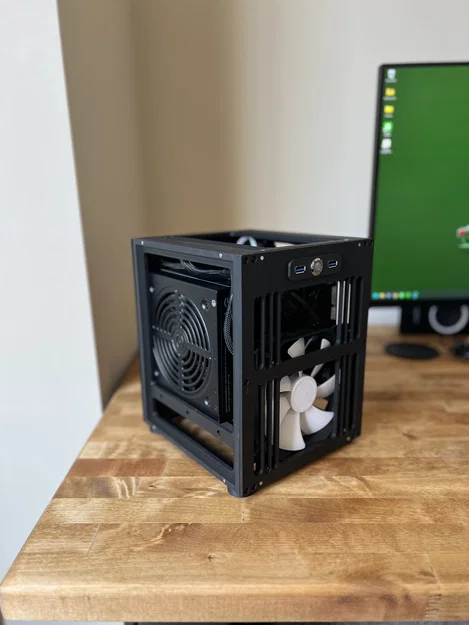 Vỏ PC SFF 10.8L in 3D - Image 3