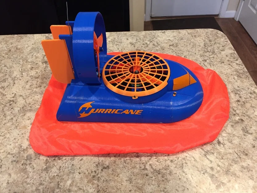 Hurricane RC Hovercraft - Image 1
