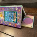 Giá đỡ sách 3D kết hợp khay để cốc tiện dụng (Book Holder) - Thumbnail 1