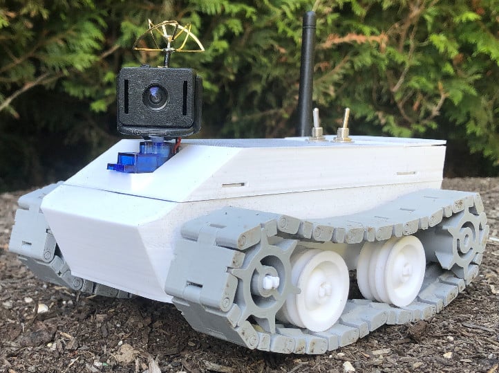 Xe RC bánh xích Arduino FPV in 3D kèm bộ điều khiển - Image 1