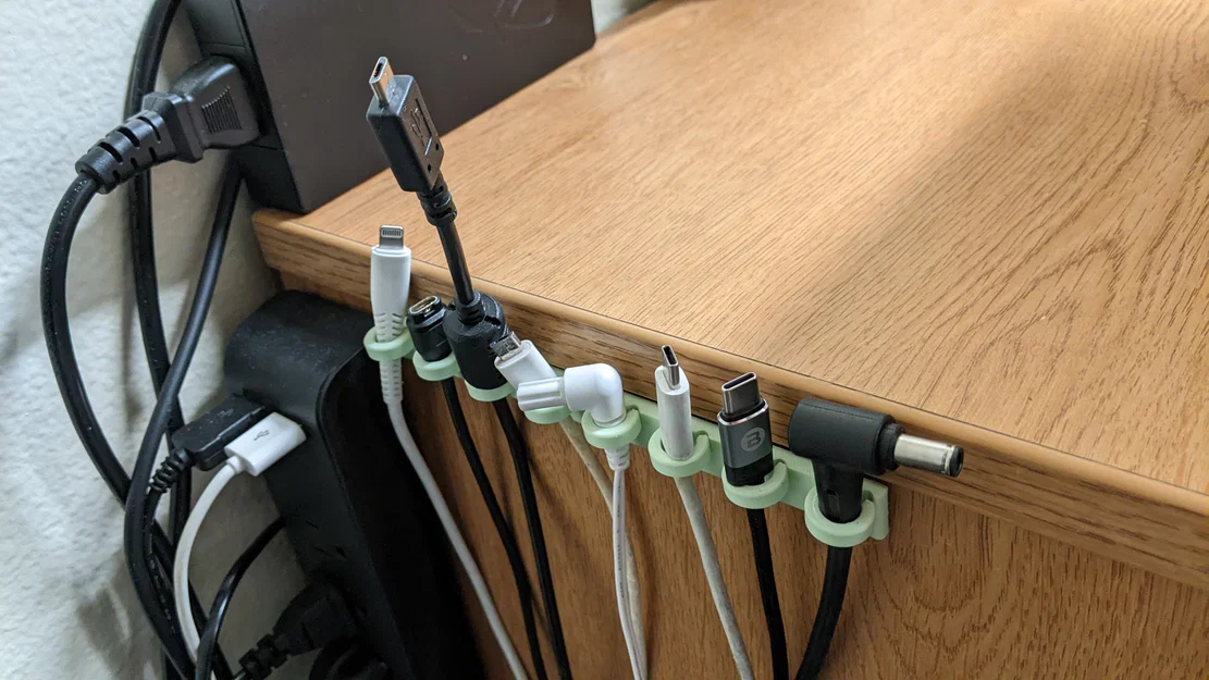 Cable Organizer – Kẹp/Gá gom dây dán keo - Image 1