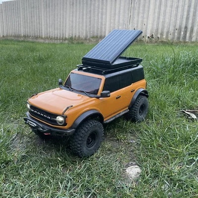 Lều nóc tam giác RC tỉ lệ 1:10 (triangular roof tent)
