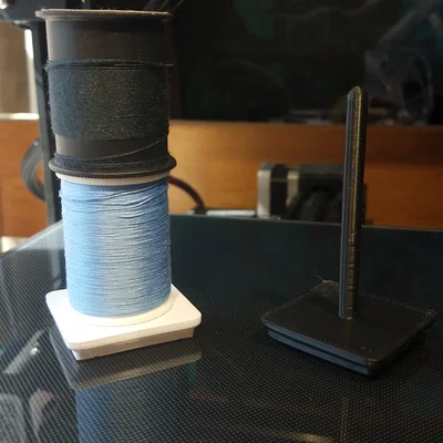 Gridfinity - Giá giữ cuộn chỉ & suốt chỉ (Bobbin) (KHÔNG cần Supports)