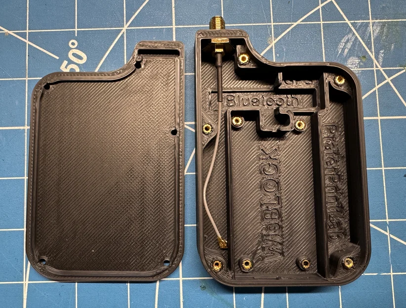 Vỏ Meshtastic RAK board MagSafe gắn iPhone - Image 1