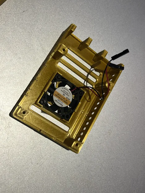 Vỏ Raspberry Pi 3B/4/5 kèm quạt tản nhiệt (snap-in fan) - Image 3