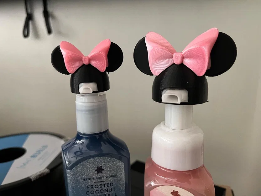 Đầu vòi Bath & Body Works tai Mickey kèm nơ thay đổi (Interchangeable Bow) - Image 6