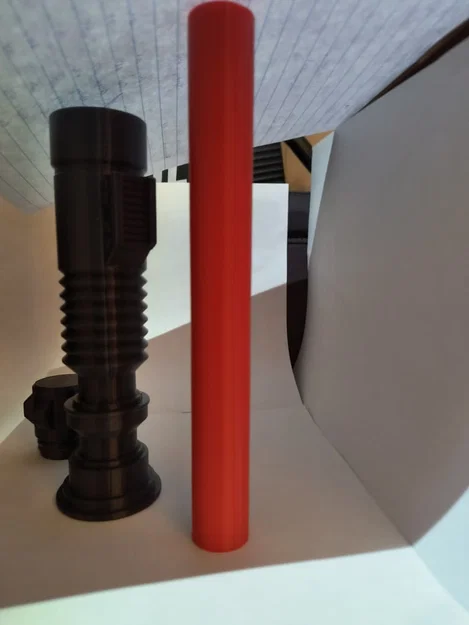 Collapsible Lightsaber – Kiếm ánh sáng gấp gọn in 3D - Image 3