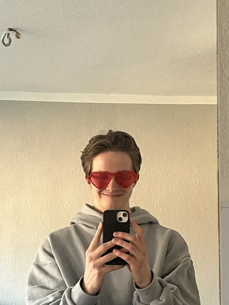 Kính mát hình trái tim (Remix) – heart shaped Sunglasses REMIX - Image 6