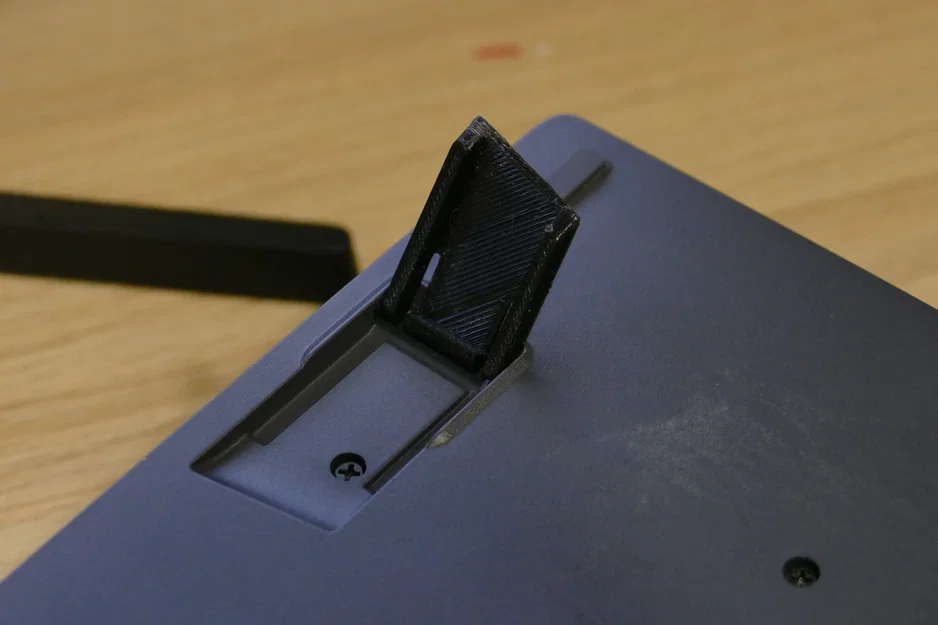 Chân đỡ bàn phím Logitech K280e (keyboard foot) - Image 1