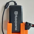 Giá treo bộ sạc Husqvarna QC80 - Gọn gàng và tiện lợi - Thumbnail 1