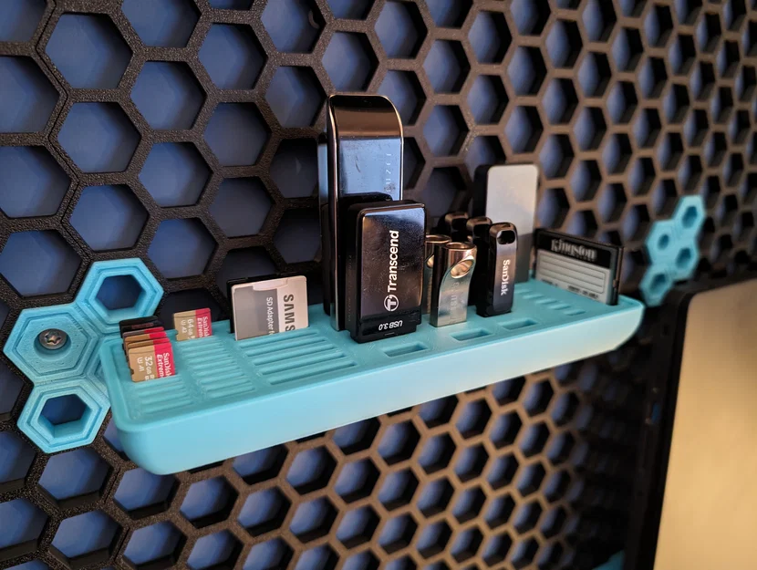 Khay Đựng Thẻ Nhớ SD và USB Cho Honeycomb Storage Wall - Image 1