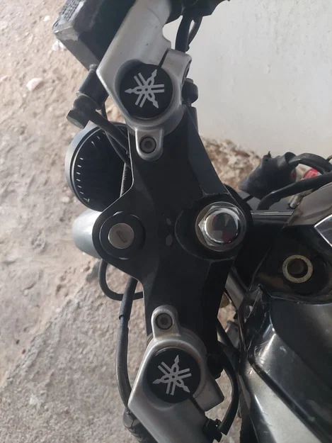 Nắp đậy lỗ ốc ghi-đông 29mm cho xe Yamaha (Yamaha Cap) - Image 4