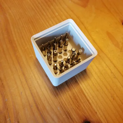 Gridfinity – Khay lưu trữ mũi lục giác 4mm (Hex Bit Storage)