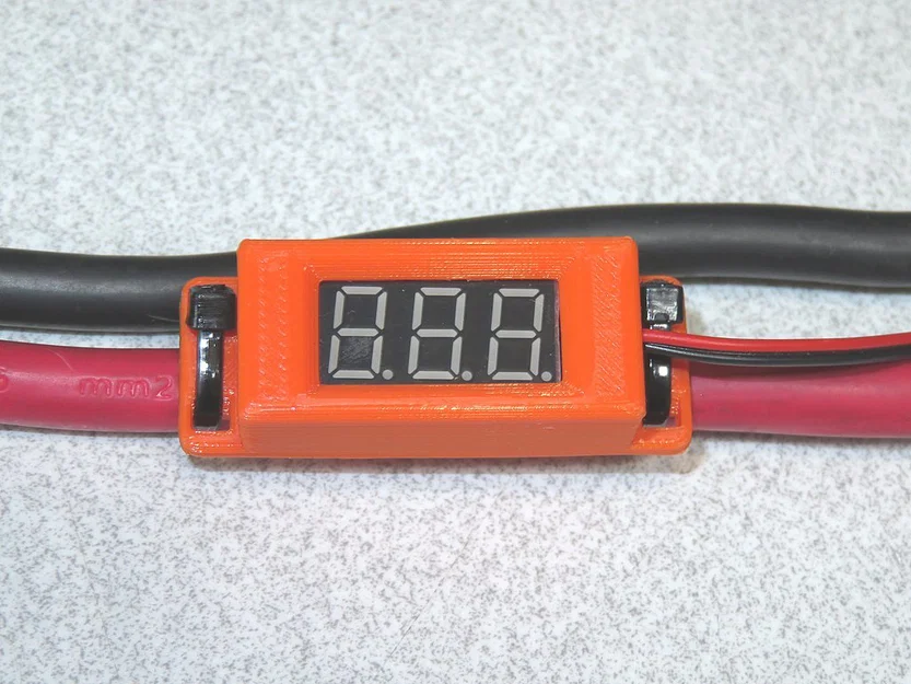 Hộp đựng Mini LCD Voltmeter treo cáp tiện lợi cho dự án DIY - Image 1