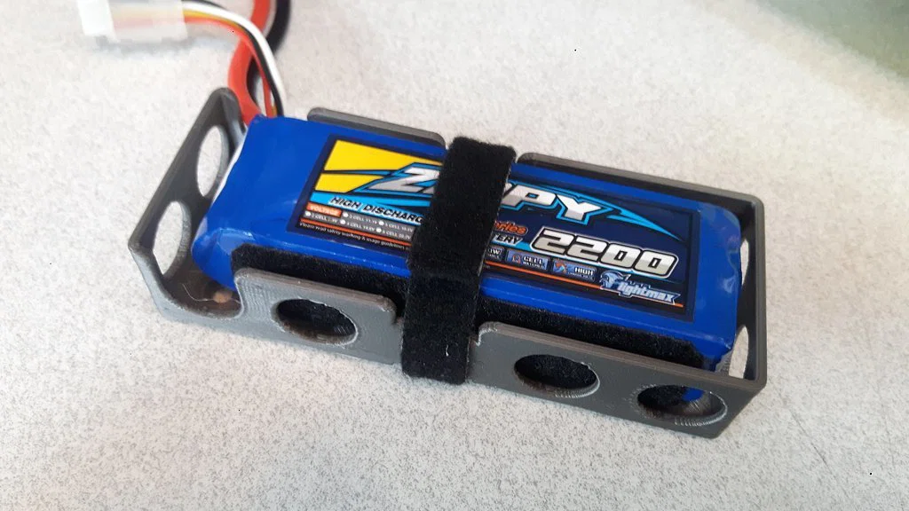 Khay giữ pin LiPo 3S 2200mAh: Phụ kiện in 3D chắc chắn, tiện lợi - Image 1
