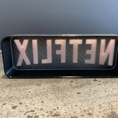 A tribute to NETFLIX – Đèn logo Netflix (fanart)