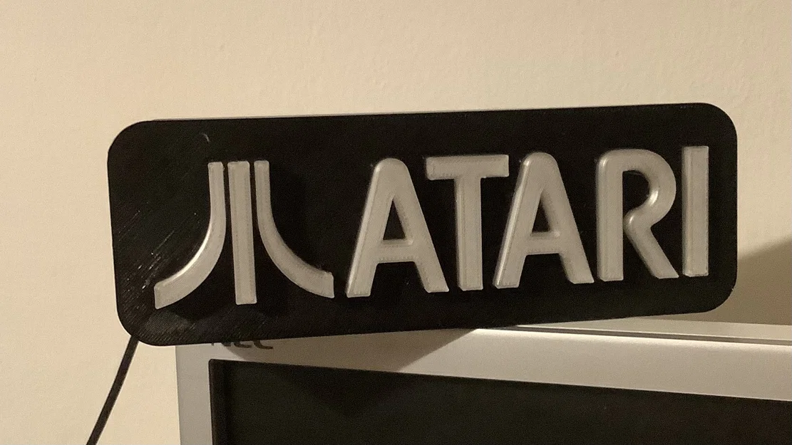Đèn LED logo Atari retro: Tự in 3D trang trí góc máy cực chất - Image 2