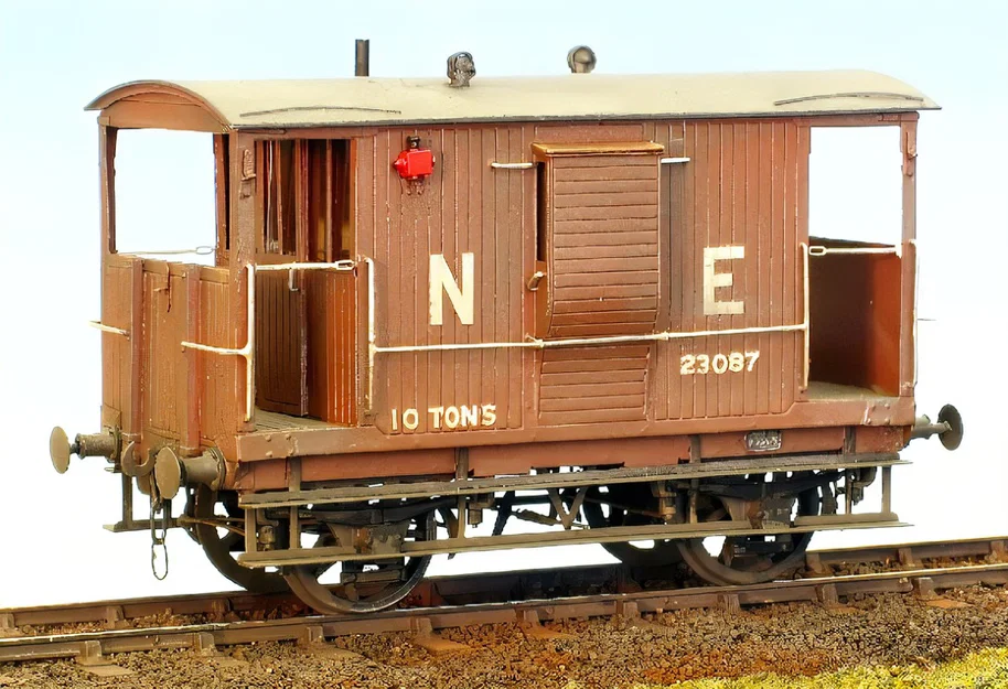 Mô hình toa xe lửa NER LNER Brake Van 3D cực chi tiết - Image 1