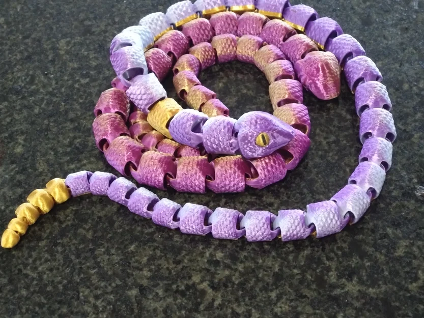 Đồ chơi Ekans khớp nối (Articulated Ekans Toy) - Image 1