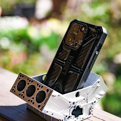 Giá đỡ/khay organizer kiểu động cơ V6 cho điện thoại & pendrive