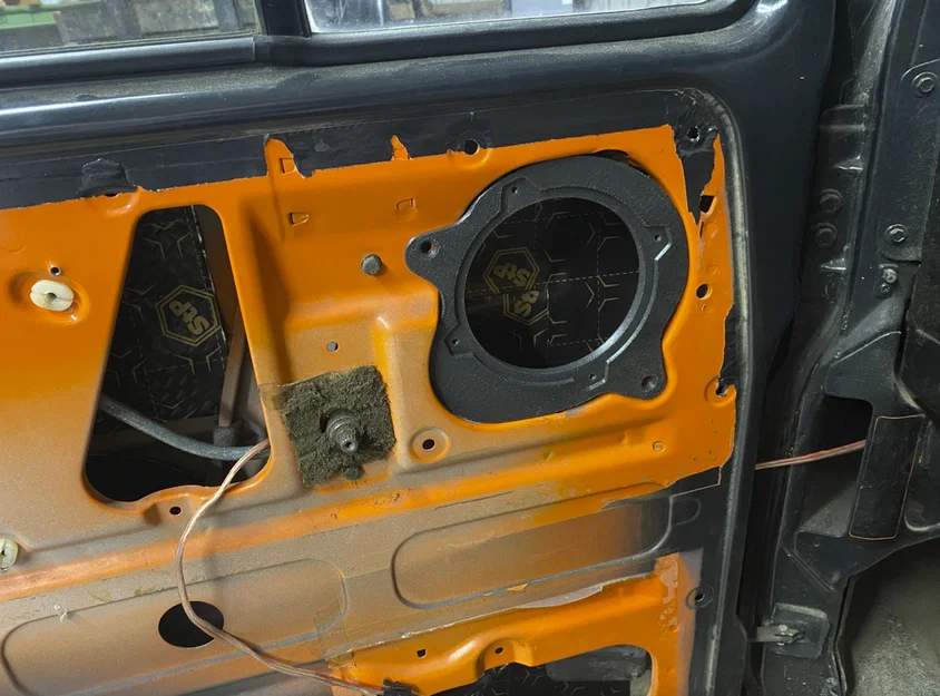 Adapter loa FlexMount 130mm cho Volkswagen T3 - Image 2