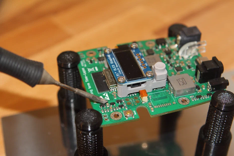 MagSpring PCB Holder – Kẹp giữ PCB nam châm lò xo - Image 7